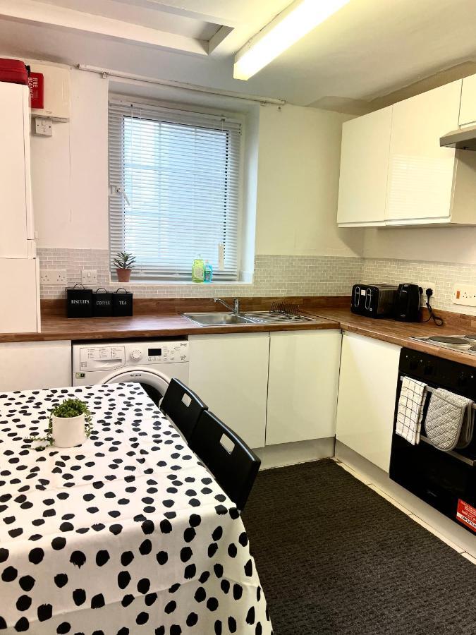 2 Bedroom Flat, 2 Minutes Walk To Bethnalgreen Station, Central London Exterior photo