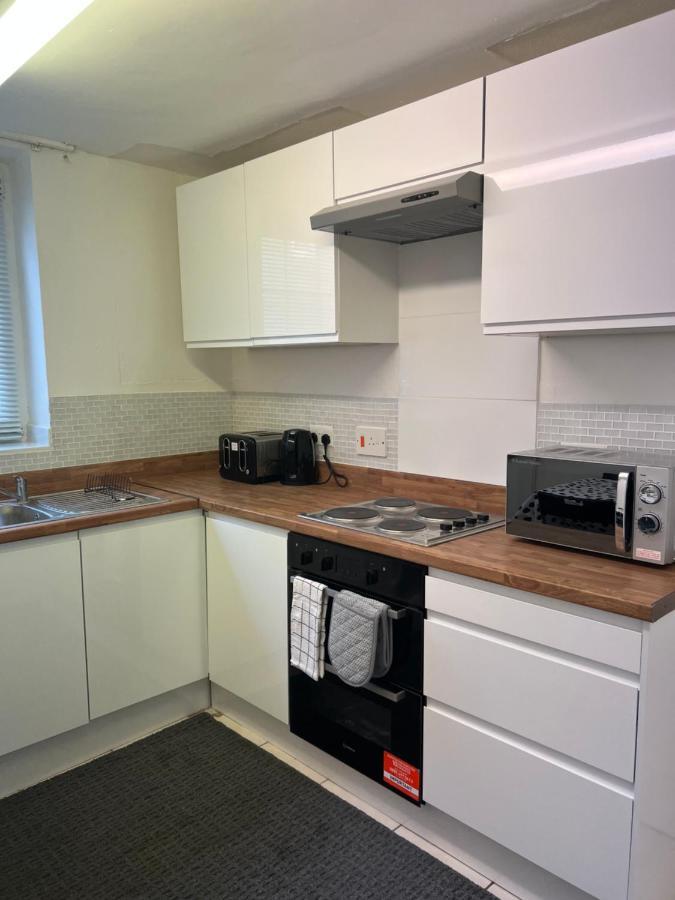 2 Bedroom Flat, 2 Minutes Walk To Bethnalgreen Station, Central London Exterior photo